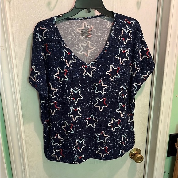 Secret Treasures Blue and White Blouse V-Neck Short Sleeve - Picture 1 of 3